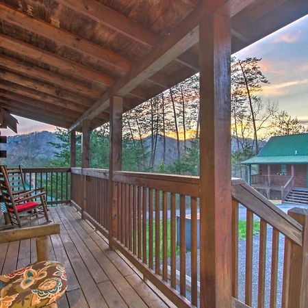 Pigeon Forge Cabin With Hot Tub And Mountain Views! Εξωτερικό φωτογραφία