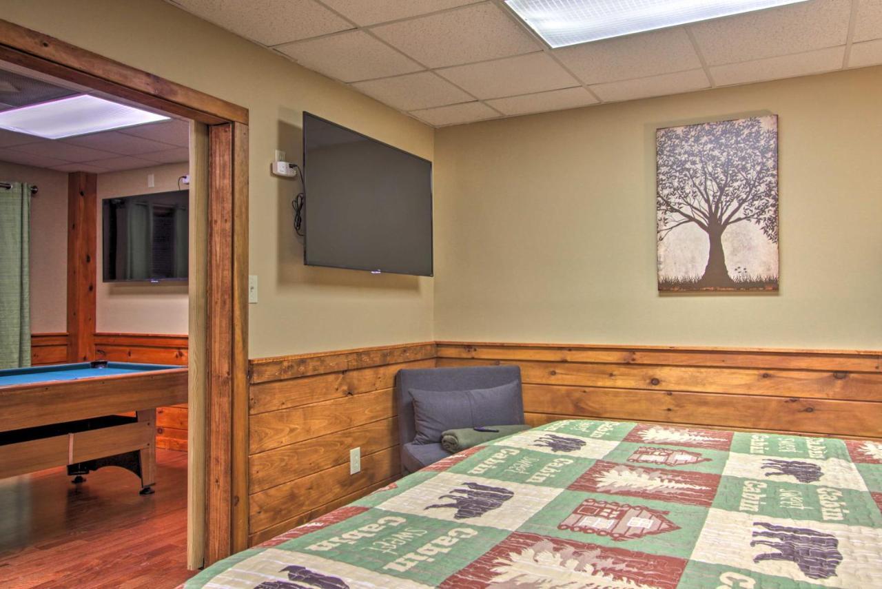 Pigeon Forge Cabin With Hot Tub And Mountain Views! Εξωτερικό φωτογραφία