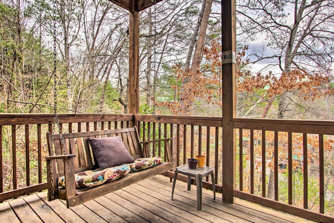 Pigeon Forge Cabin With Hot Tub And Mountain Views! Εξωτερικό φωτογραφία